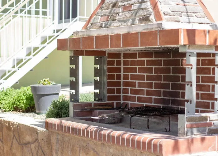 Annis House 埃帕诺米